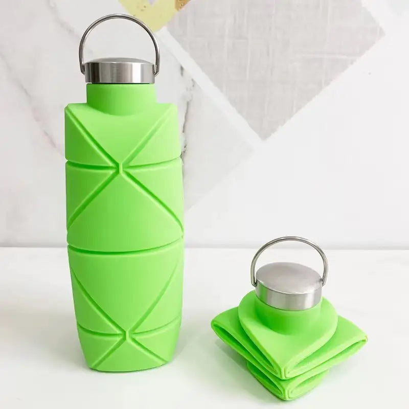 Lady's Gym | Collapsible BPA-Free Silicone Water Bottle